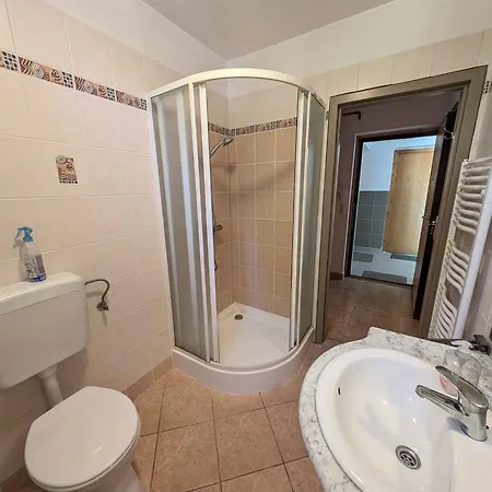 In Balatonoeszoed 53188 Appartement